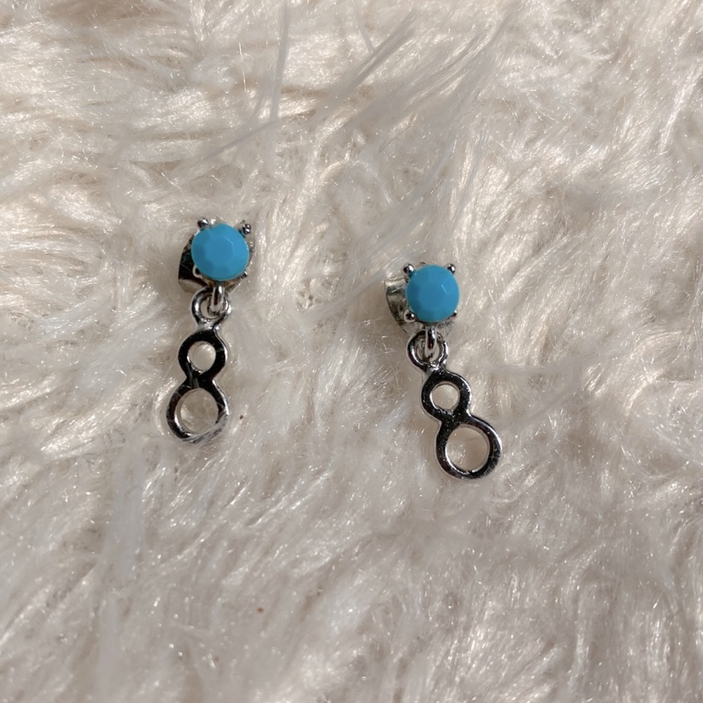 Earings